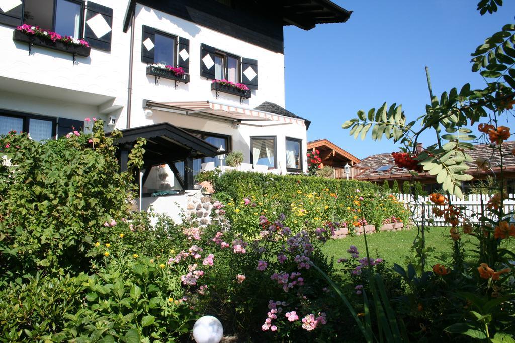 Hotel Garni Zimmermann Reith bei Kitzbühel エクステリア 写真